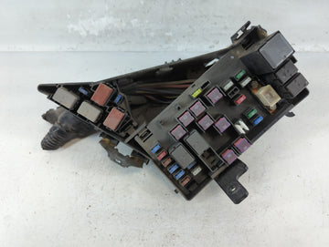 2008-2011 Subaru Impreza Fusebox Fuse Box Panel Relay Module P/N:MB100200B Fits Fits 2008 2009 2010 2011 OEM Used Auto Parts