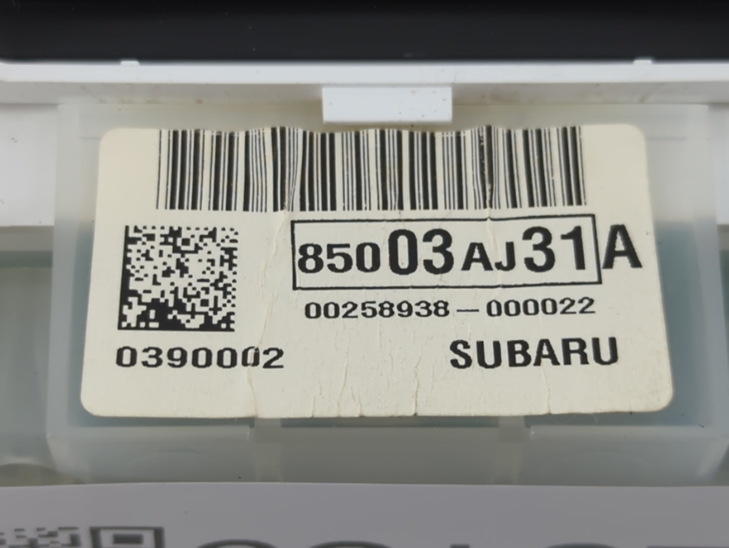 2011 Subaru Legacy Instrument Cluster Speedometer Gauges P/N:85003AJ31A Fits OEM Used Auto Parts - Oemusedautoparts1.com