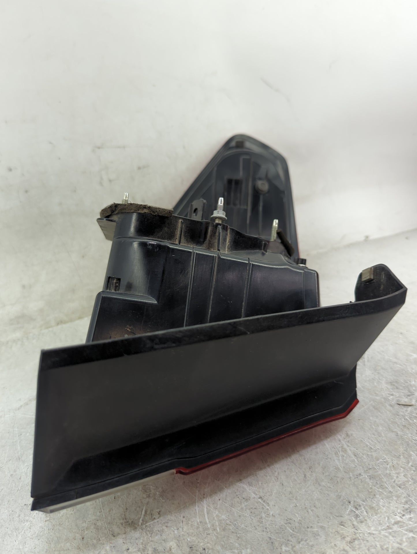 2011 Subaru Legacy Tail Light Assembly Passenger Right OEM P/N:2XL946098 Fits Fits 2007 OEM Used Auto Parts - Oemusedautopar