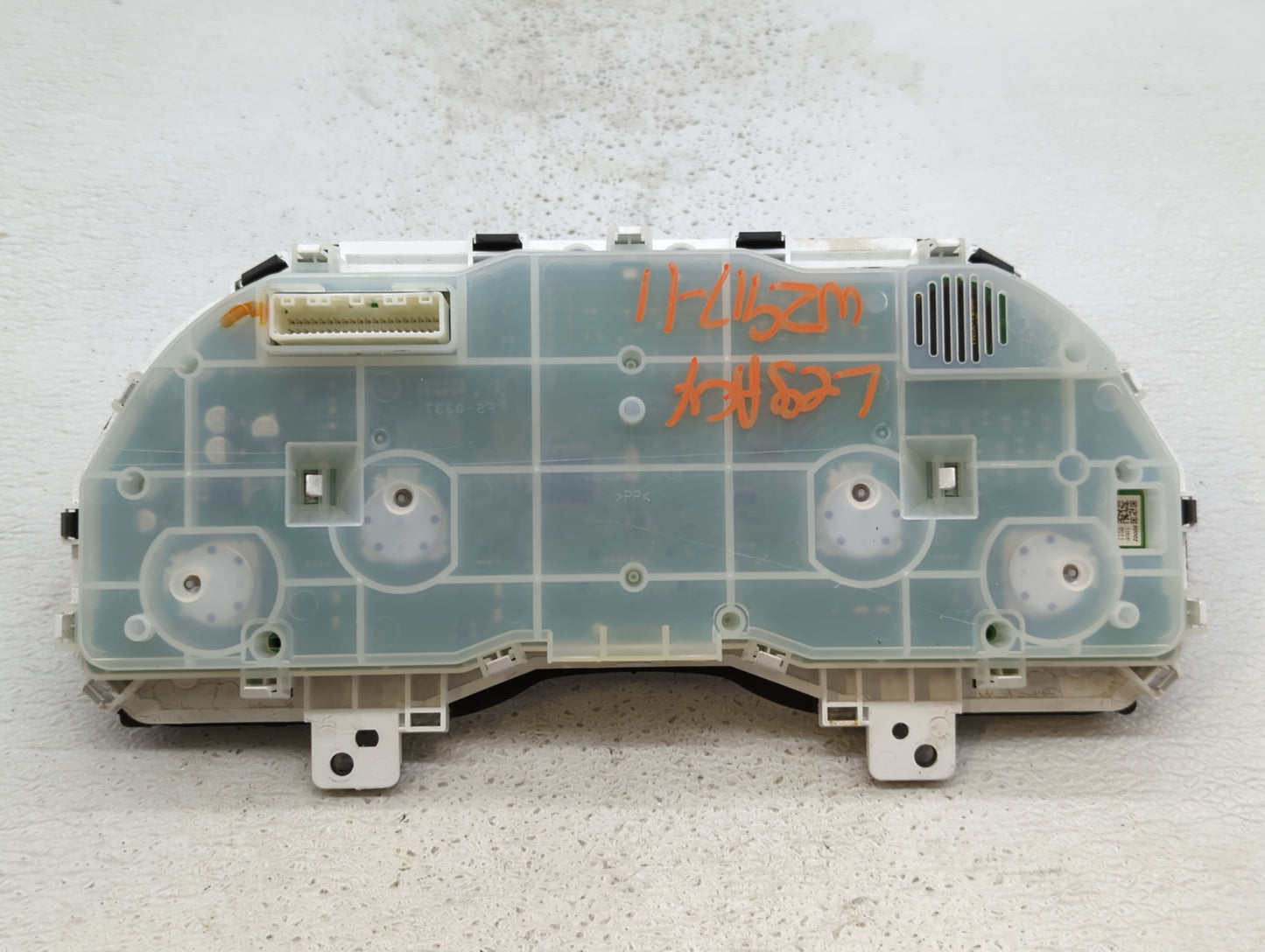 2011 Subaru Legacy Instrument Cluster Speedometer Gauges P/N:85003AJ31A Fits OEM Used Auto Parts - Oemusedautoparts1.com