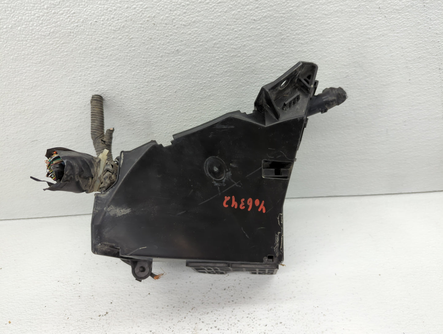 2010-2014 Subaru Legacy Fusebox Fuse Box Panel Relay Module P/N:MB502000B MB102800B, MB102801B Fits Fits 2010 2011 2012 2013