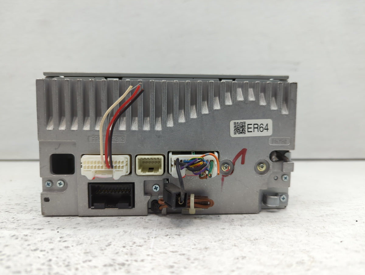 2010-2012 Subaru Legacy Am Fm Cd Player Radio Receiver 522433 - Oemusedautoparts1.com
