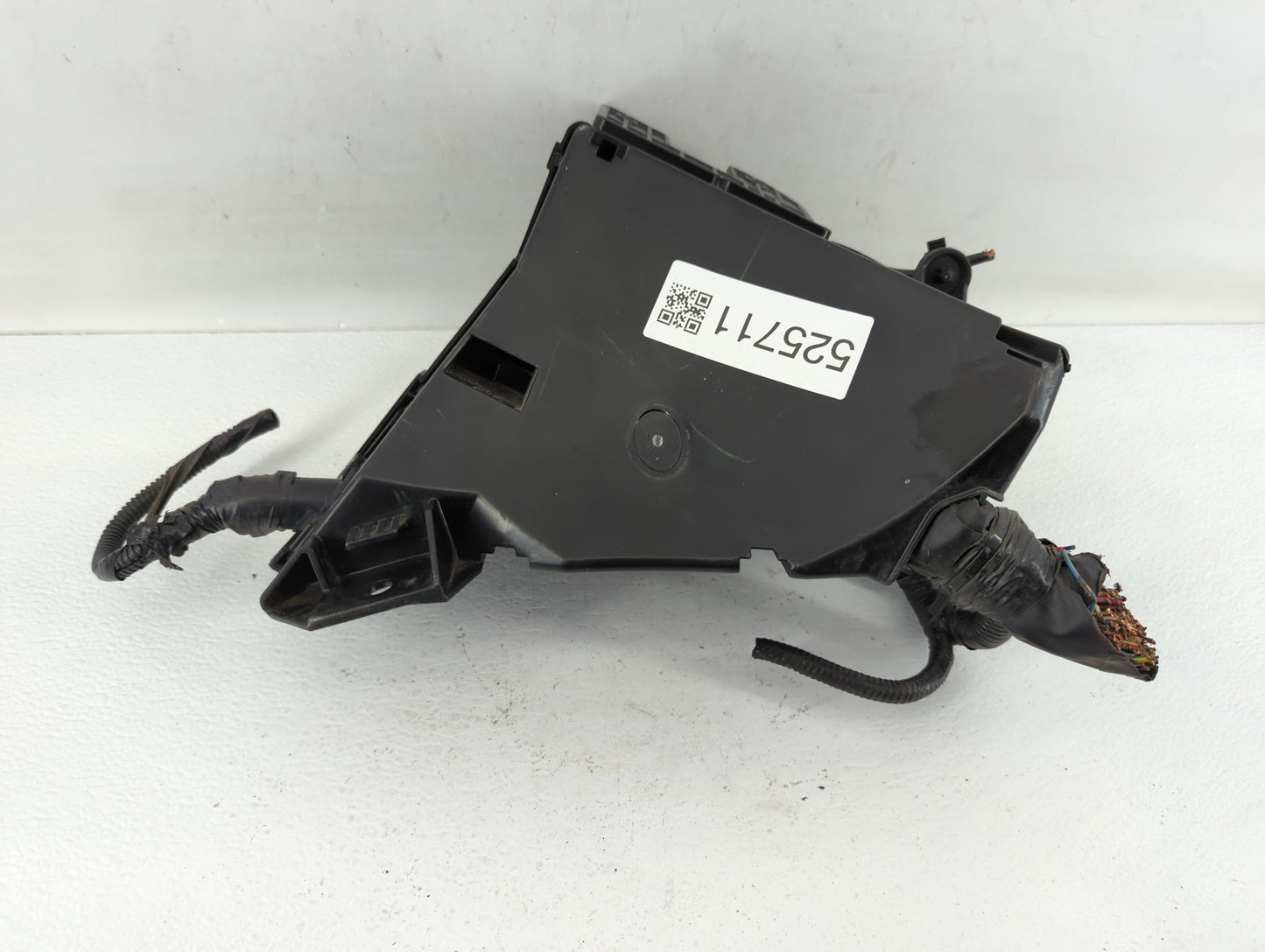 2010-2014 Subaru Legacy Fusebox Fuse Box Panel Relay Module P/N:MB503200B Fits Fits 2010 2011 2012 2013 2014 OEM Used Auto P