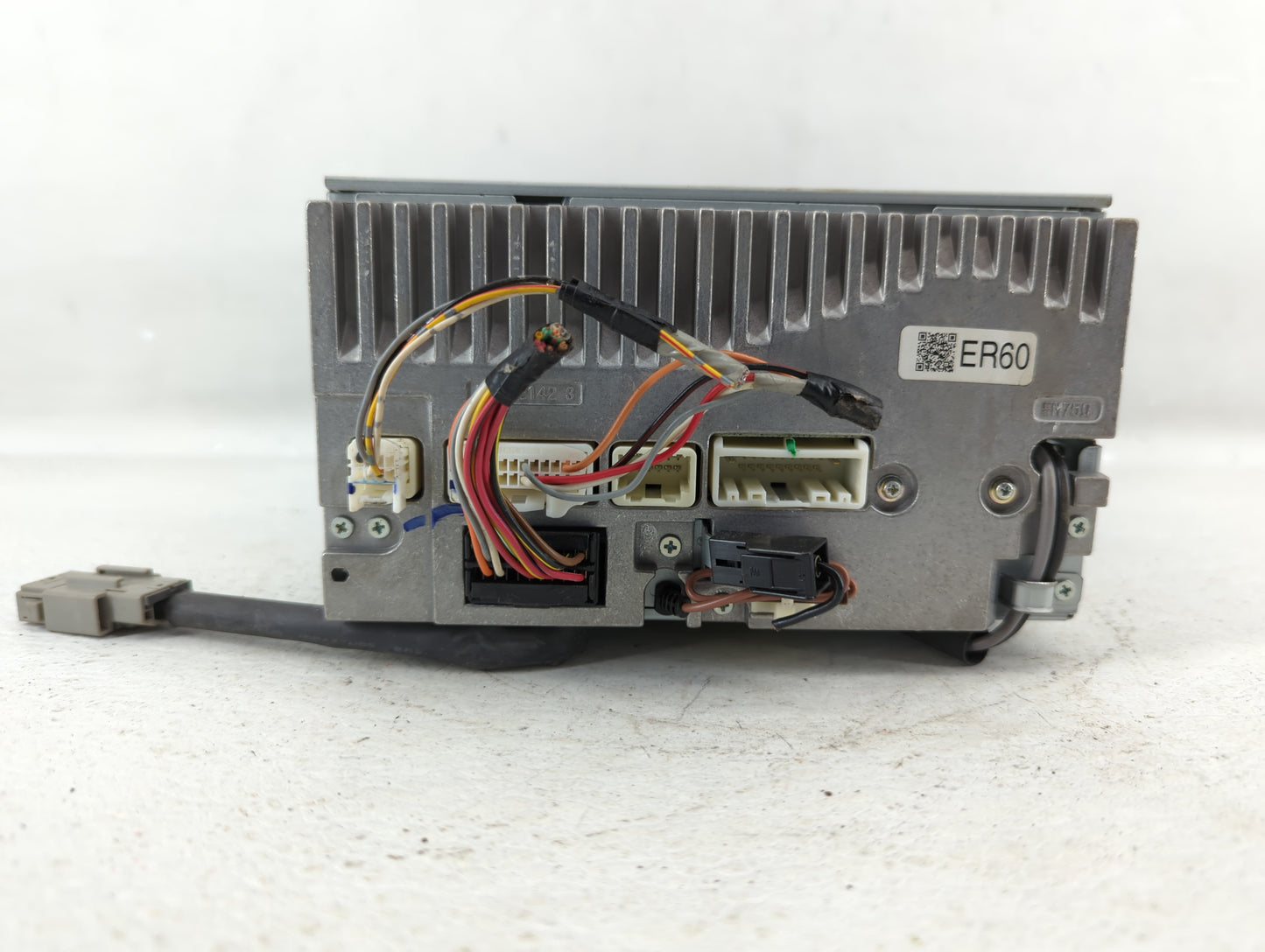 2010-2012 Subaru Legacy Am Fm Cd Player Radio Receiver - Oemusedautoparts1.com