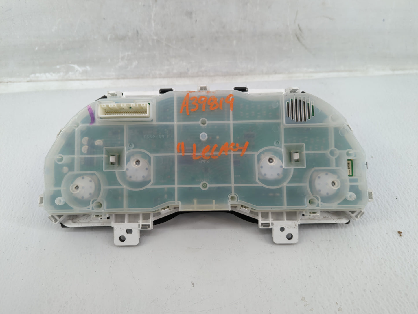 2011 Subaru Legacy Instrument Cluster Speedometer Gauges P/N:85003AJ31A Fits OEM Used Auto Parts - Oemusedautoparts1.com