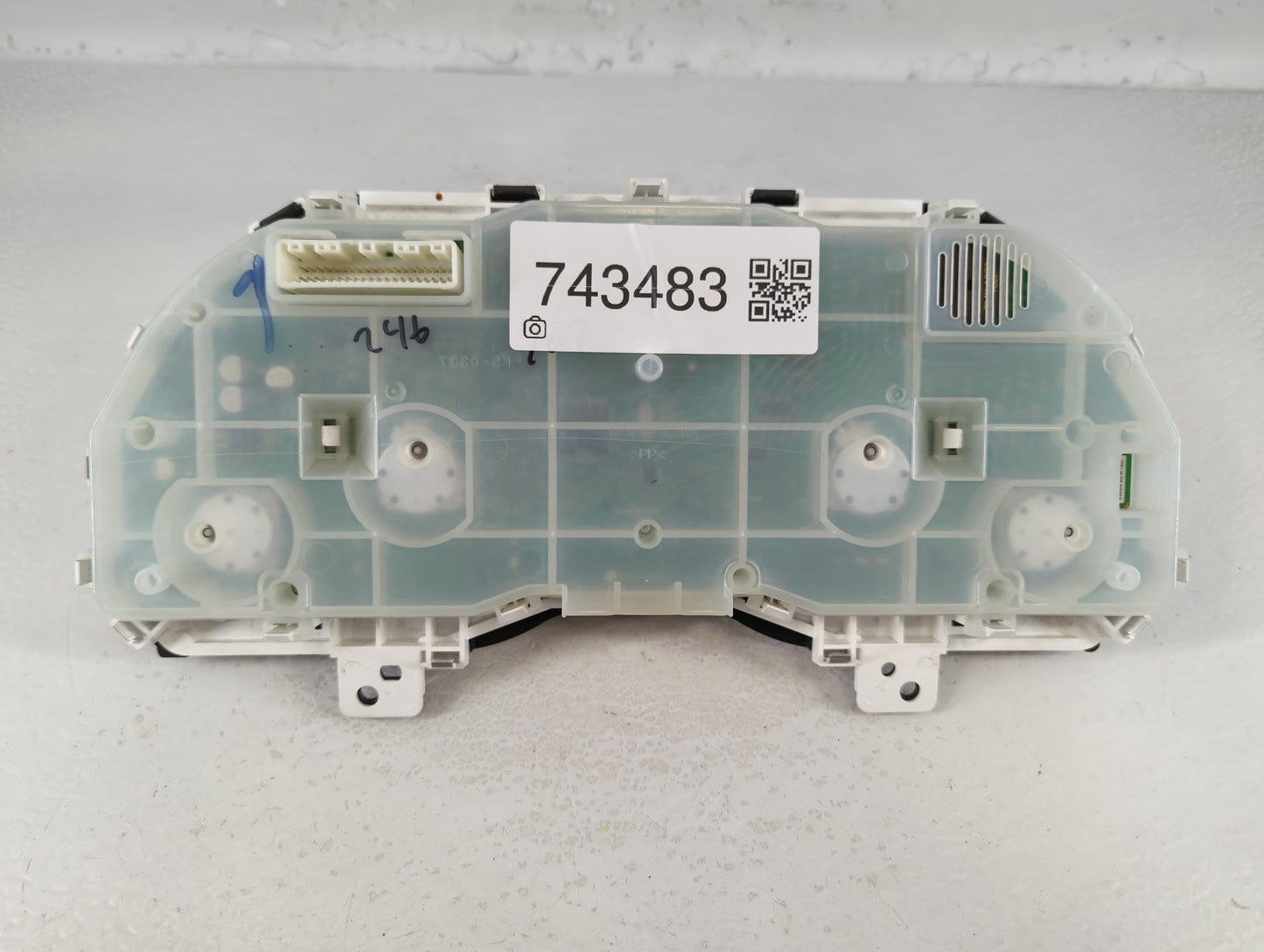 2011 Subaru Legacy Instrument Cluster Speedometer Gauges P/N:85003AJ31A Fits OEM Used Auto Parts - Oemusedautoparts1.com