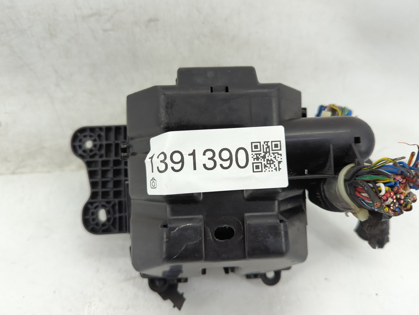 2011 Suzuki Vitara Fusebox Fuse Box Panel Relay Module P/N:8942 YA1 Fits Fits 2010 2012 2013 OEM Used Auto Parts - Oemusedau