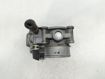 2011 Suzuki Vitara Throttle Body P/N:12M14 1280 Fits Fits 2009 2010 2012 2013 OEM Used Auto Parts