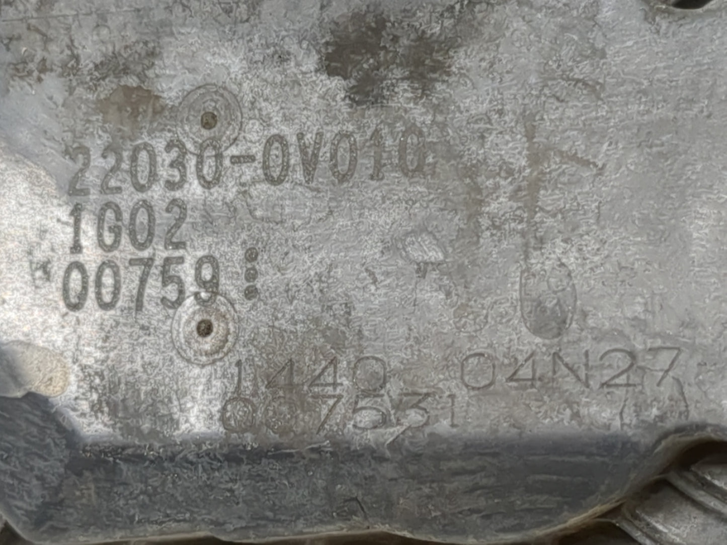 2010-2017 Toyota Camry Throttle Body P/N:22030-0V010 Fits Fits 2009 2010 2011 2012 2013 2014 2015 2016 2017 2018 2019 OEM Us