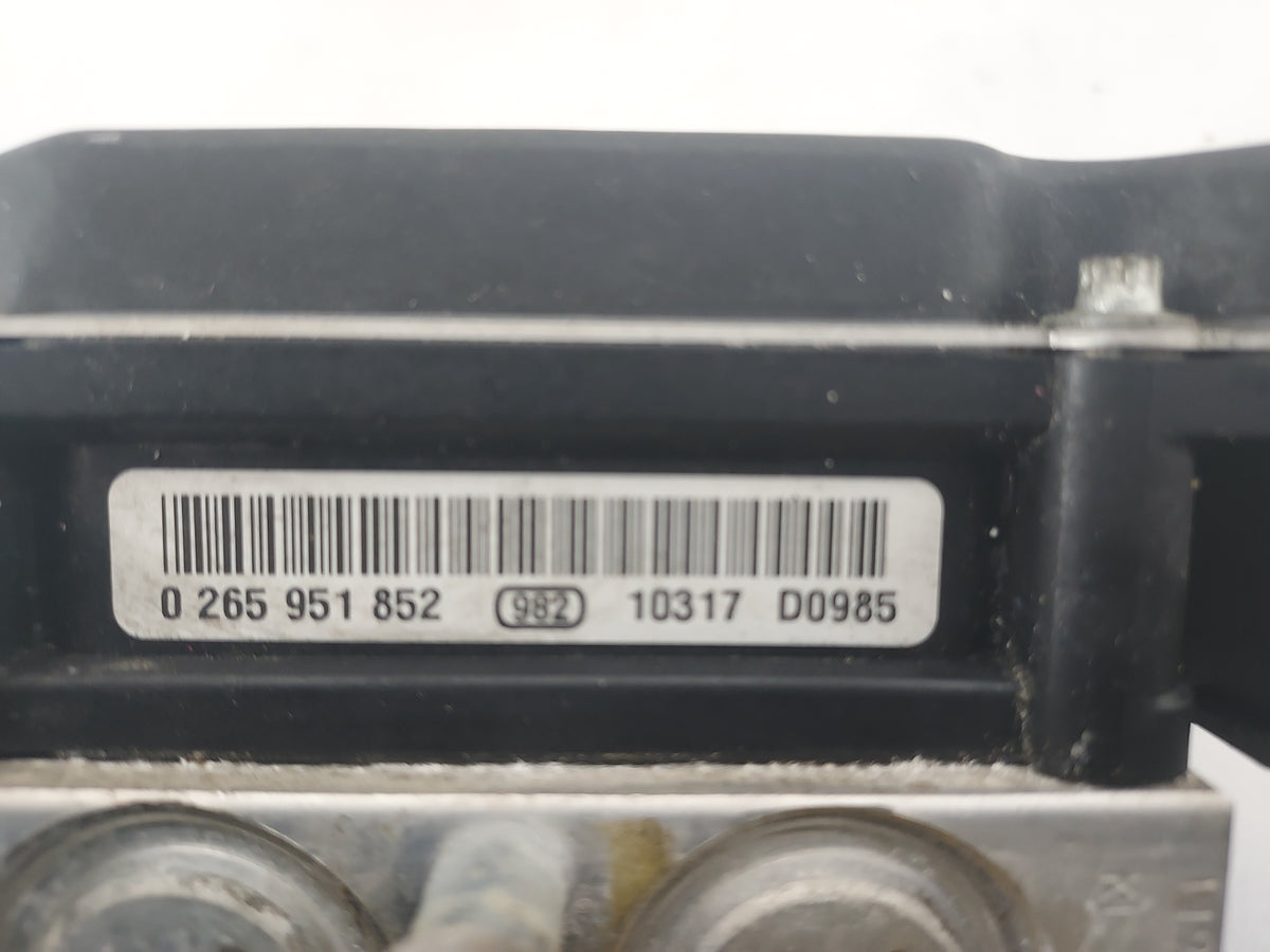 2010-2011 Toyota Camry ABS Pump Control Module Replacement P/N:0265951852 0265230040, 10317 D0985 Fits Fits 2010 2011 OEM Us