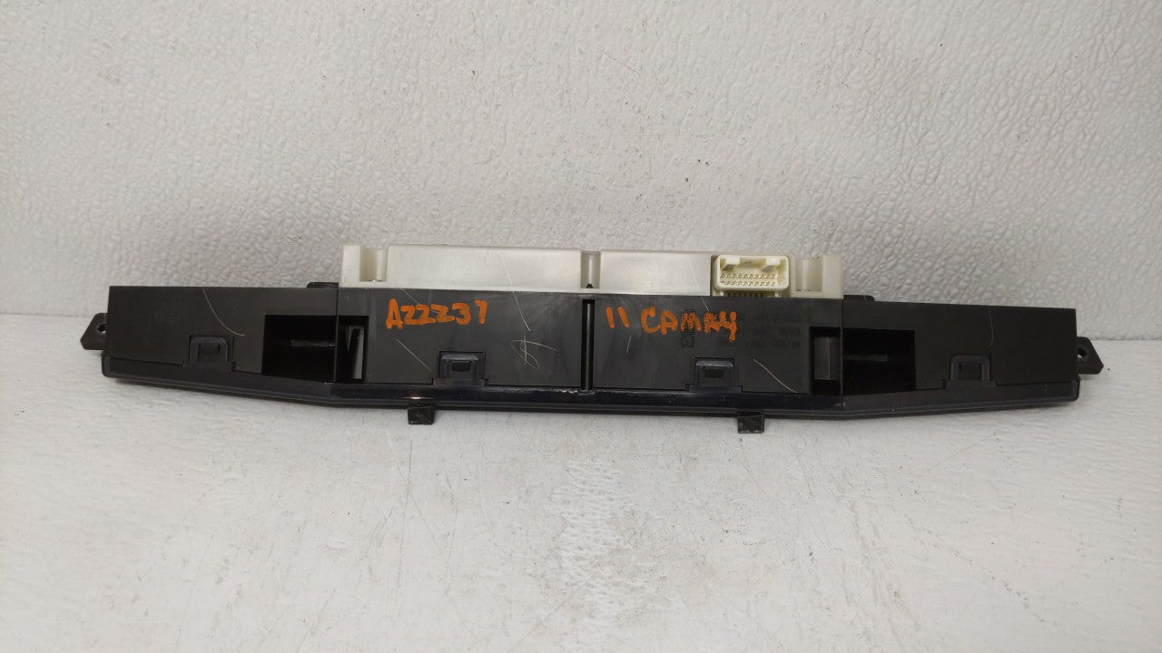 2007-2011 Toyota Camry Information Display Screen - Oemusedautoparts1.com