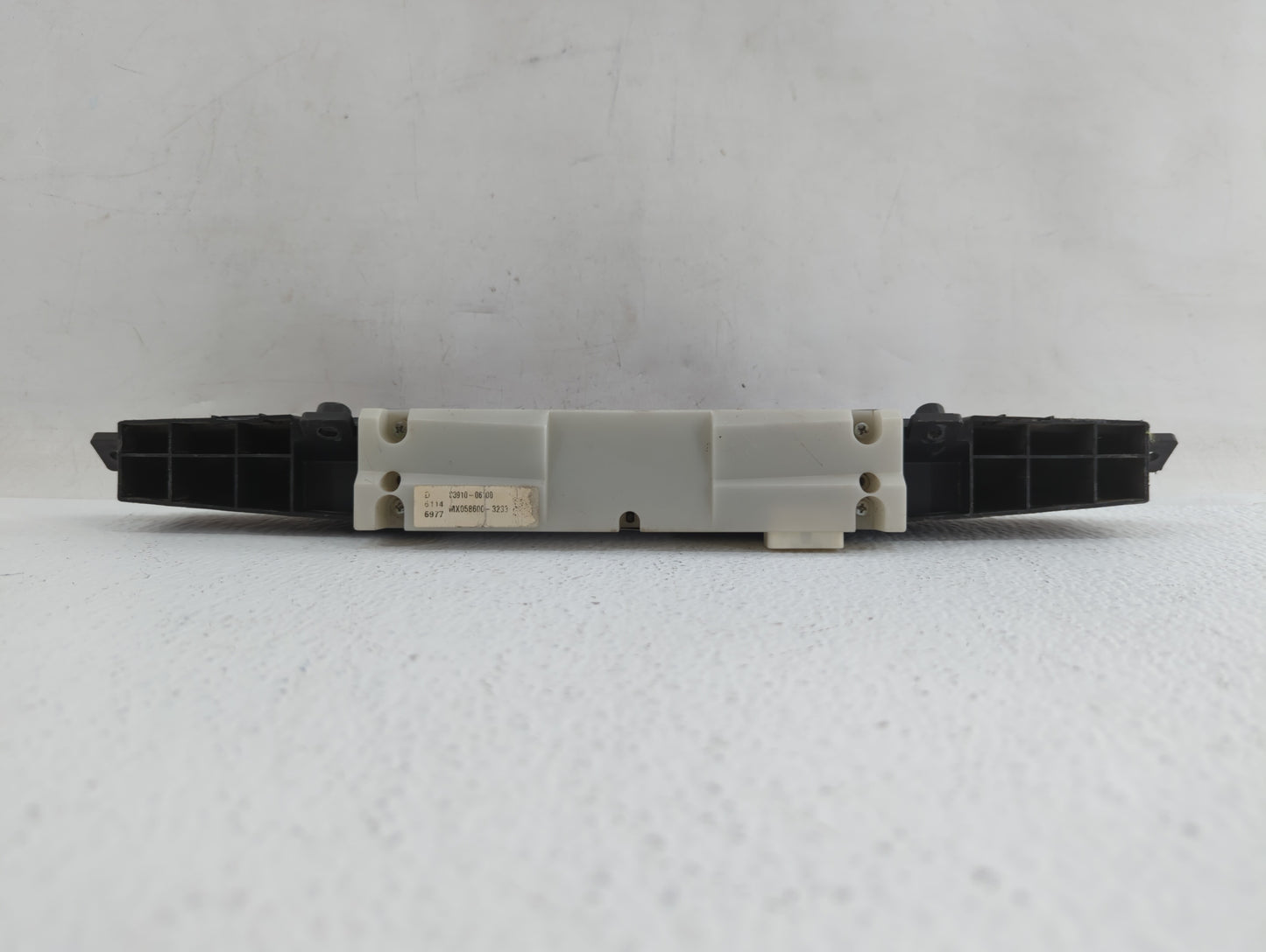 2011 Toyota Camry Digitial Dash Clock P/N:83910-06100 Fits OEM Used Auto Parts - Oemusedautoparts1.com