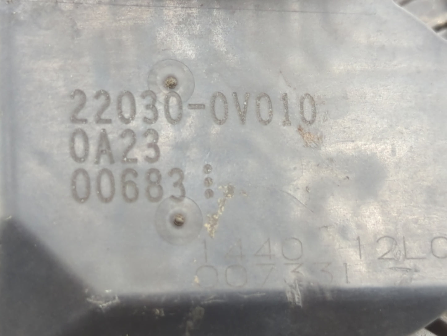 2010-2017 Toyota Camry Throttle Body P/N:22030-0V010 Fits Fits 2009 2010 2011 2012 2013 2014 2015 2016 2017 2018 2019 OEM Us