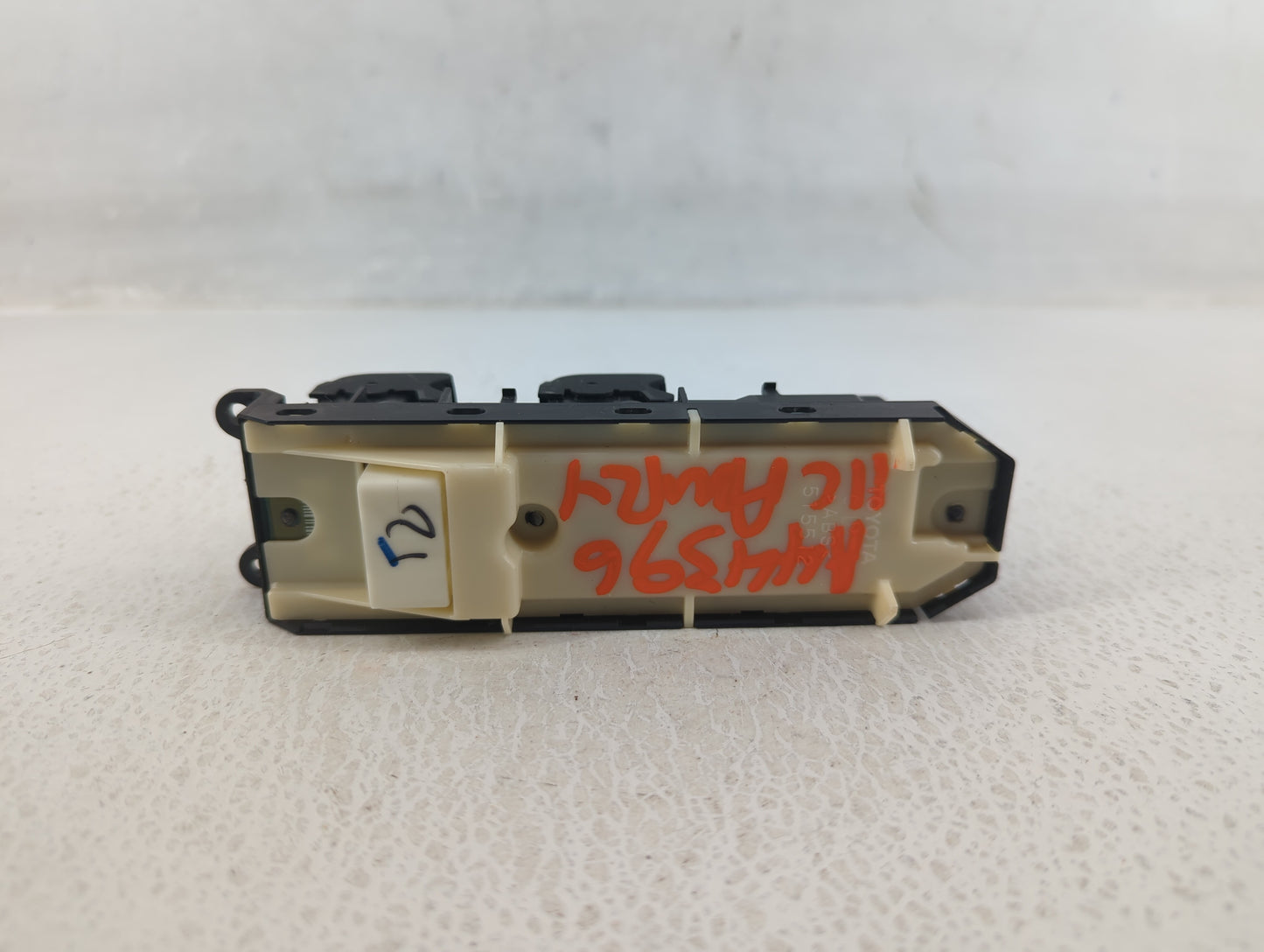 2010-2011 Toyota Camry Master Power Window Switch Replacement Driver Side Left P/N:515512 Fits OEM Used Auto Parts - Oemused