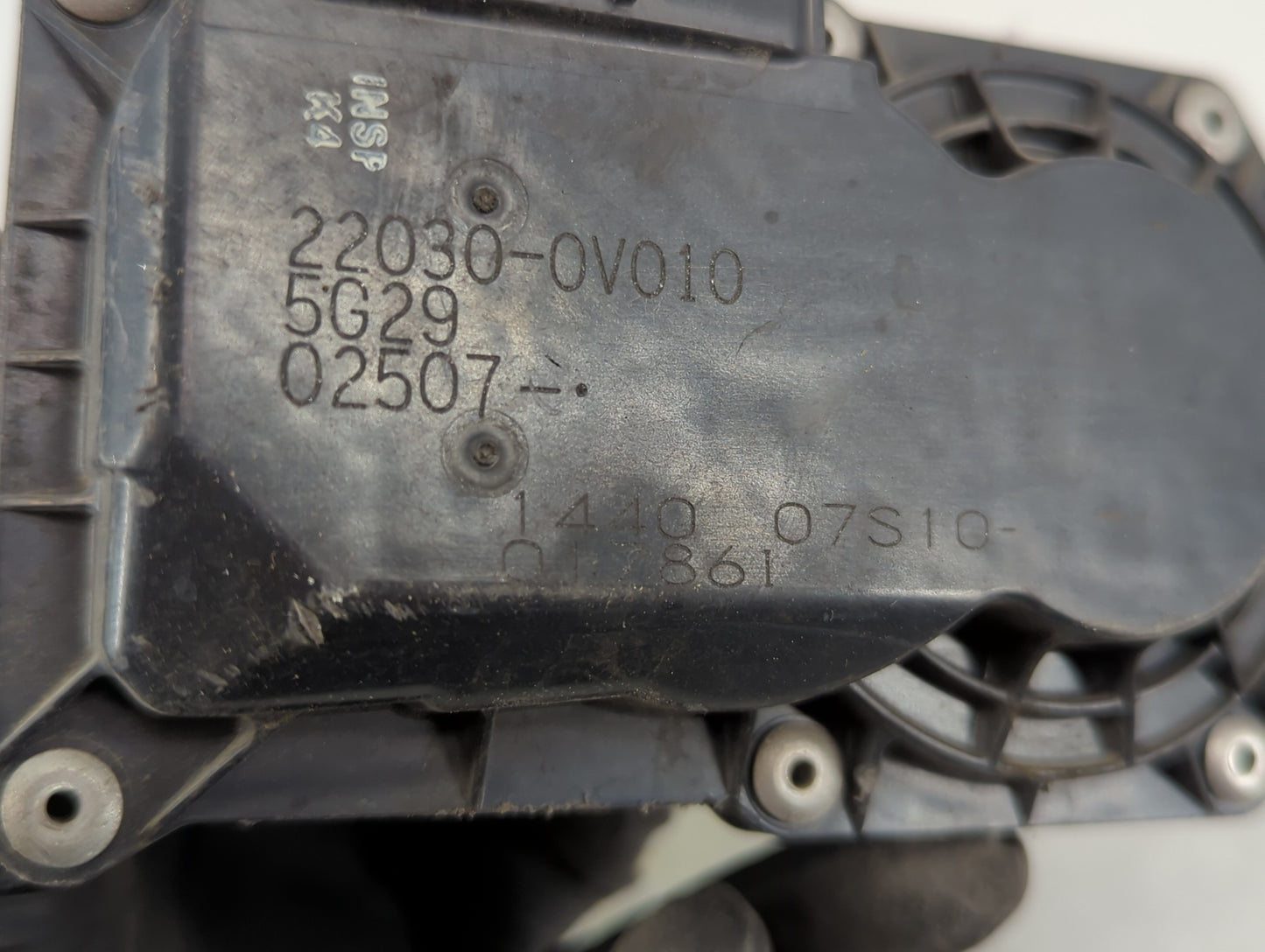 2007-2011 Toyota Camry Throttle Body P/N:22030-0V010 Fits Fits 2006 2007 2008 2009 2010 2011 2012 2013 2014 2015 OEM Used Au