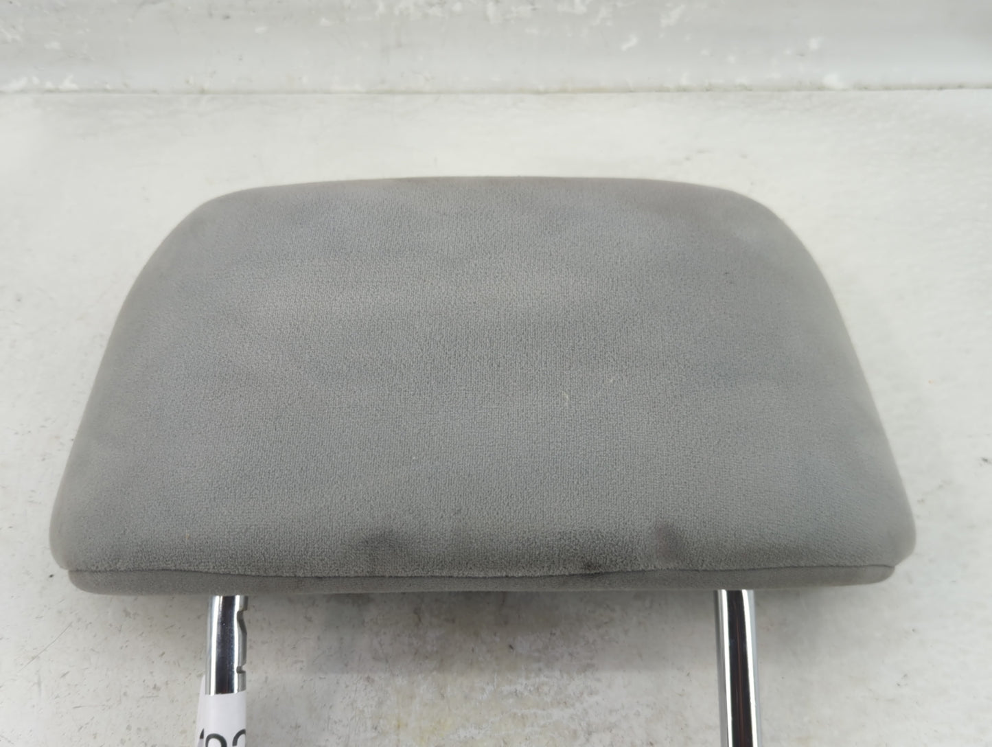 2010-2013 Toyota Corolla Headrest Head Rest Rear Seat Fits Fits 2010 2011 2012 2013 OEM Used Auto Parts - Oemusedautoparts1.