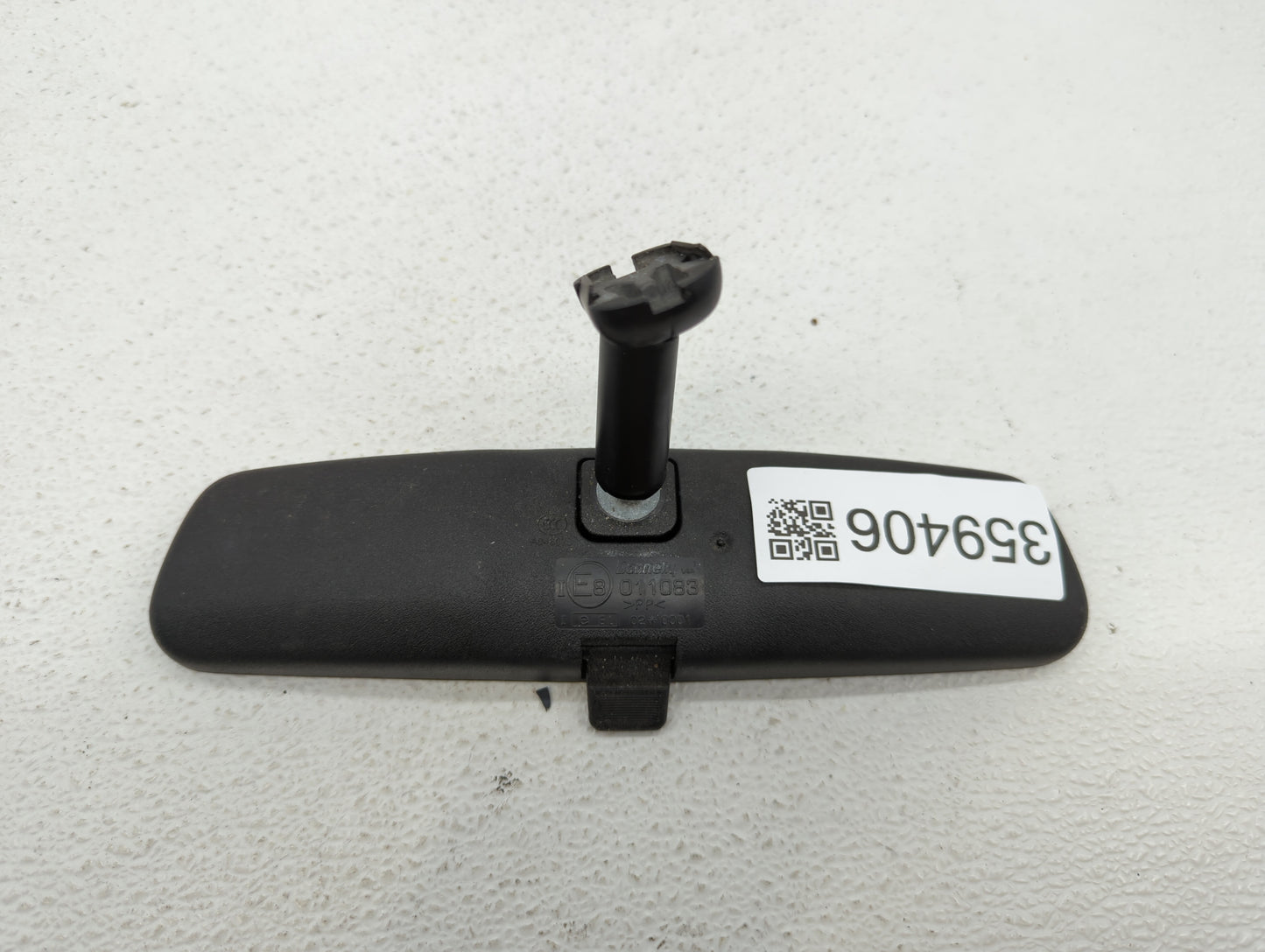 2009-2016 Toyota Corolla Interior Rear View Mirror Replacement OEM P/N:E8011083 E4022198 Fits OEM Used Auto Parts - Oemuseda