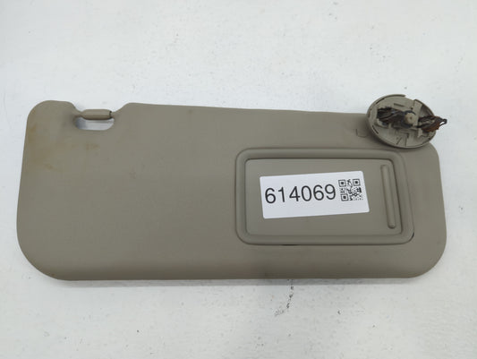 2009-2013 Toyota Corolla Sun Visor Shade Replacement Passenger Right Mirror Fits Fits 2009 2010 2011 2012 2013 OEM Used Auto Parts