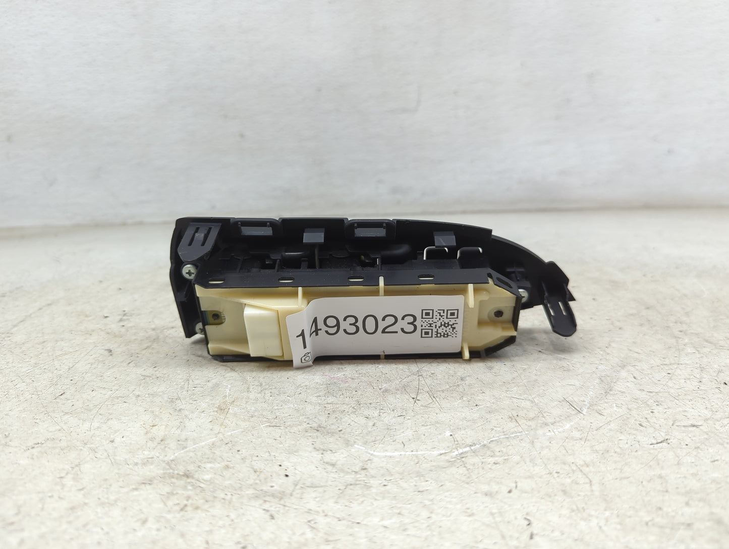 2010-2014 Toyota Prius Master Power Window Switch Replacement Driver Side Left P/N:74232-47090 Fits OEM Used Auto Parts - Oe