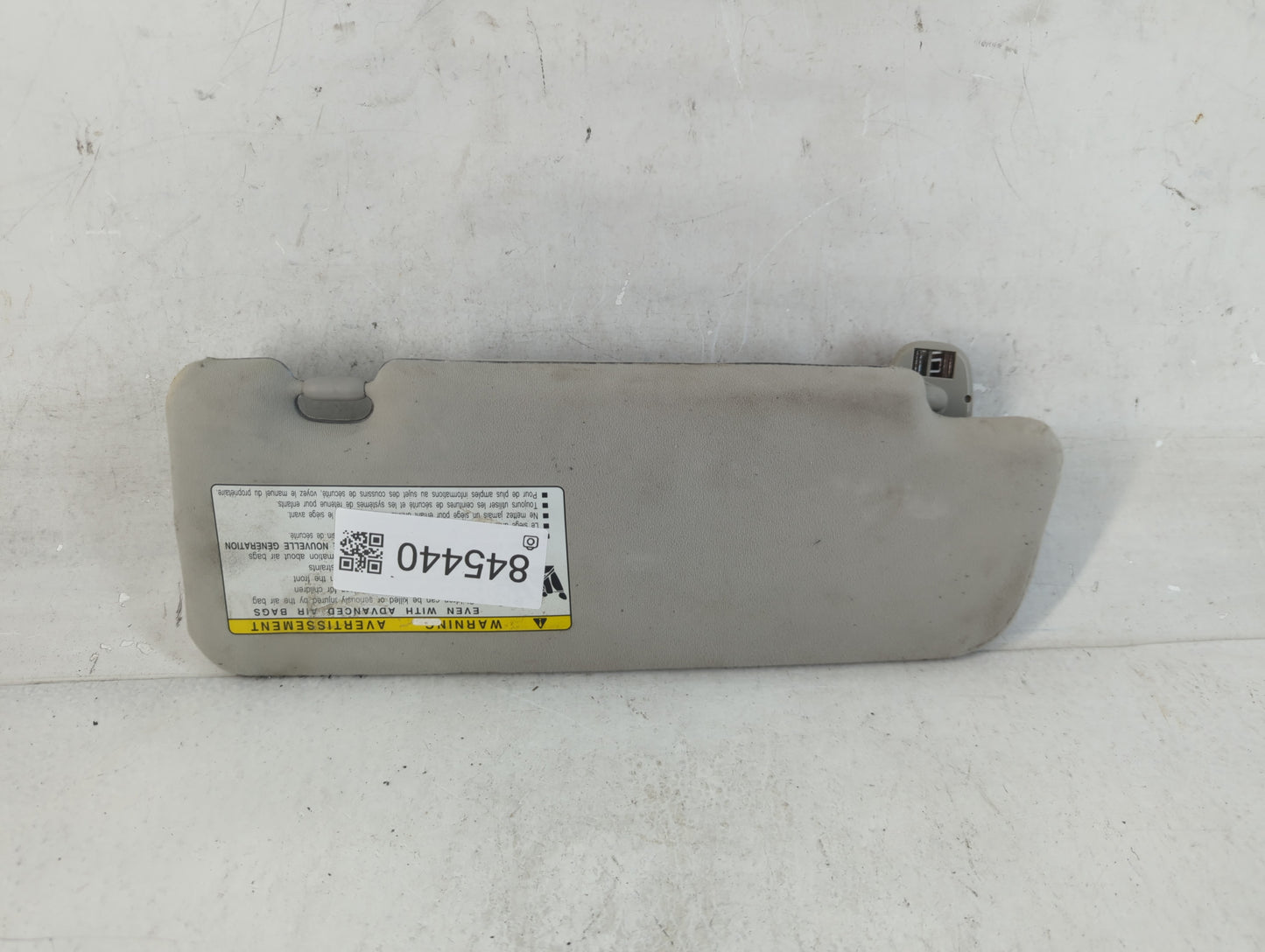 2010-2011 Toyota Prius Sun Visor Shade Replacement Driver Left Mirror Fits Fits 2010 2011 OEM Used Auto Parts - Oemusedautop