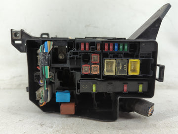 2006-2012 Toyota Rav4 Fusebox Fuse Box Panel Relay Module P/N:9043XA2 82662-0R010 Fits Fits 2006 2007 2008 2009 2010 2011 2012 OEM Used Auto Parts