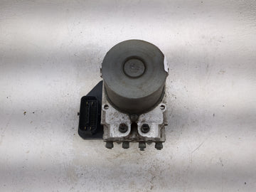 2009-2011 Toyota Rav4 ABS Pump Control Module Replacement P/N:44540-42191 89541-42321, 133800-9820 Fits Fits 2009 2010 2011 OEM Used Auto Parts