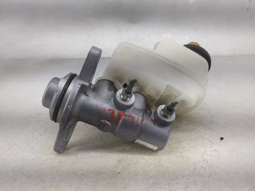 2006-2012 Toyota Rav4 Brake Master Cylinder 1512701