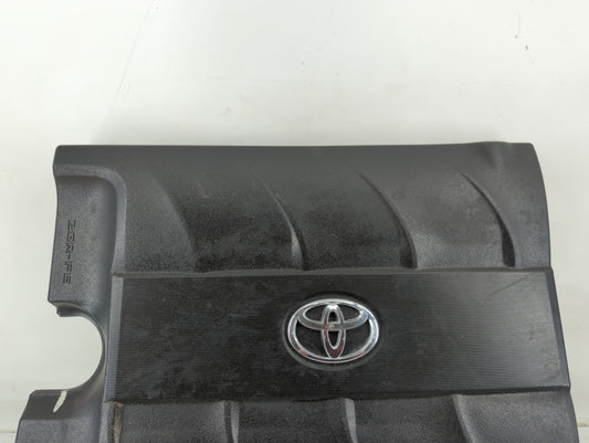2011 Toyota Sienna Engine Cover