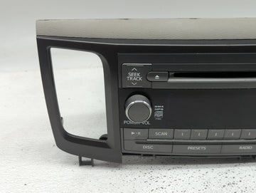 2011-2014 Toyota Sienna Radio AM FM Cd Player Receiver Replacement P/N:86120-08270 Fits Fits 2011 2012 2013 2014 OEM Used Auto Parts