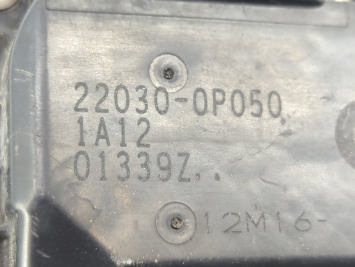 2007-2016 Toyota Sienna Throttle Body P/N:22030-0P050 Fits OEM Used Auto Parts - Oemusedautoparts1.com