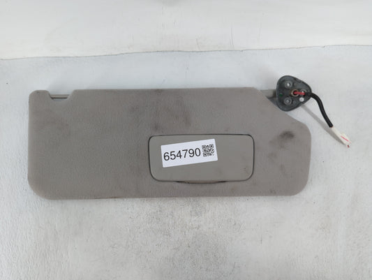 2011-2014 Toyota Sienna Sun Visor Shade Replacement Passenger Right Mirror Fits Fits 2011 2012 2013 2014 OEM Used Auto Parts