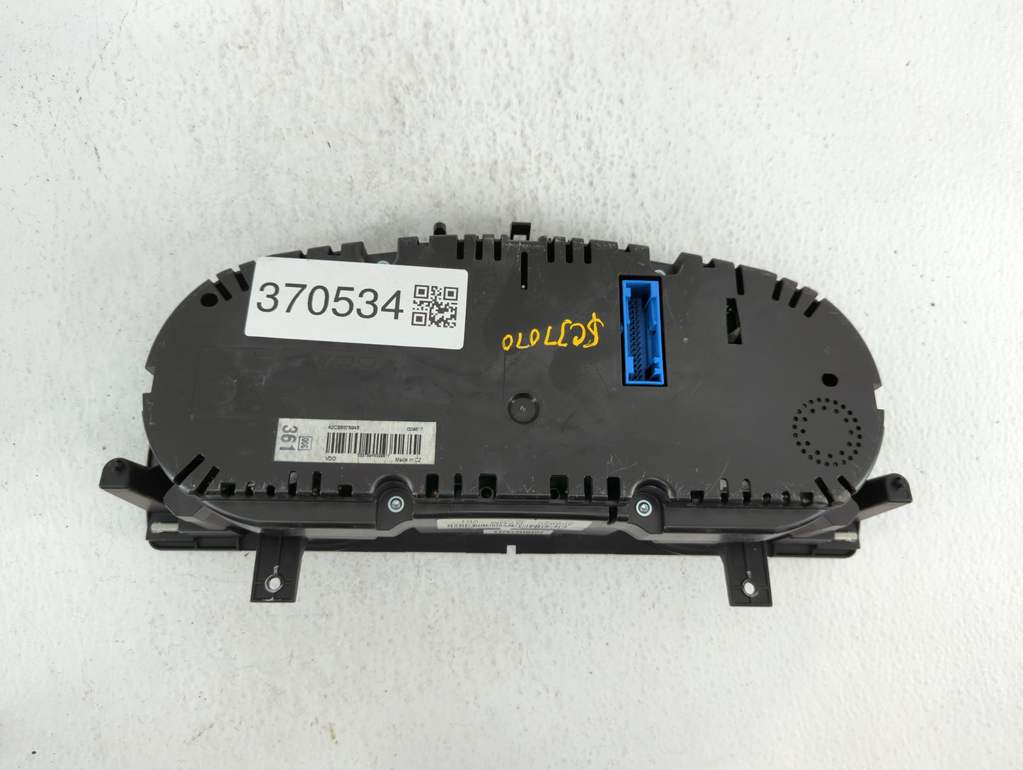 2011 Volkswagen Cc Instrument Cluster Speedometer Gauges P/N:3C8920970M 3C8 920 970M Fits OEM Used Auto Parts - Oemusedautop