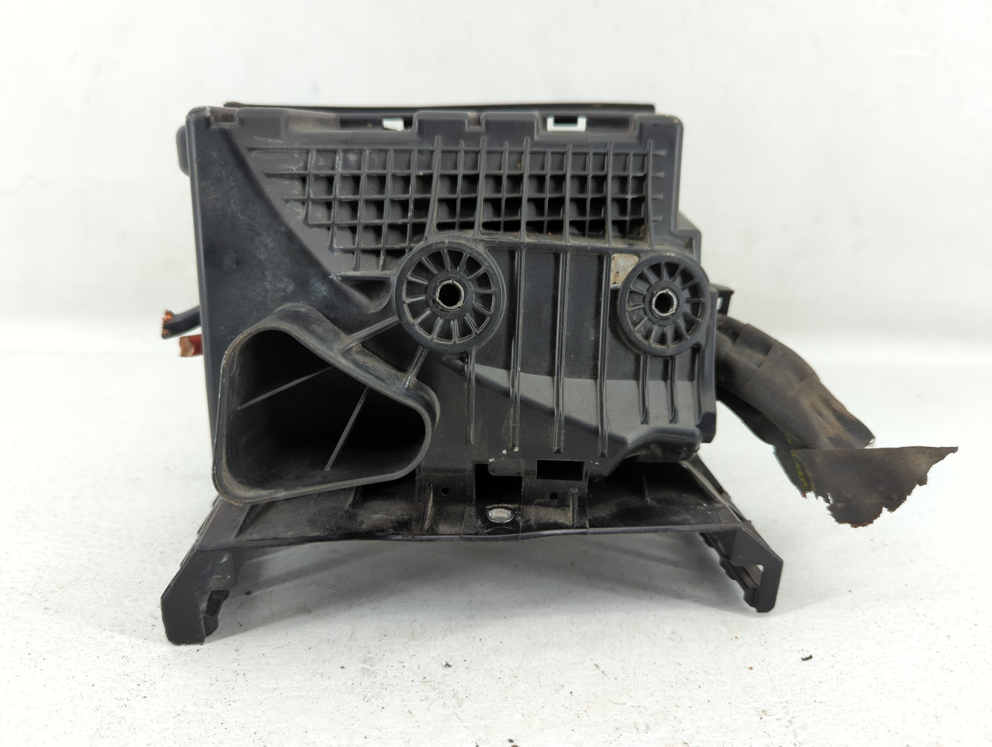 2010-2014 Volkswagen Jetta Fusebox Fuse Box Panel Relay Module P/N:5C0 937 132 A Fits OEM Used Auto Parts - Oemusedautoparts