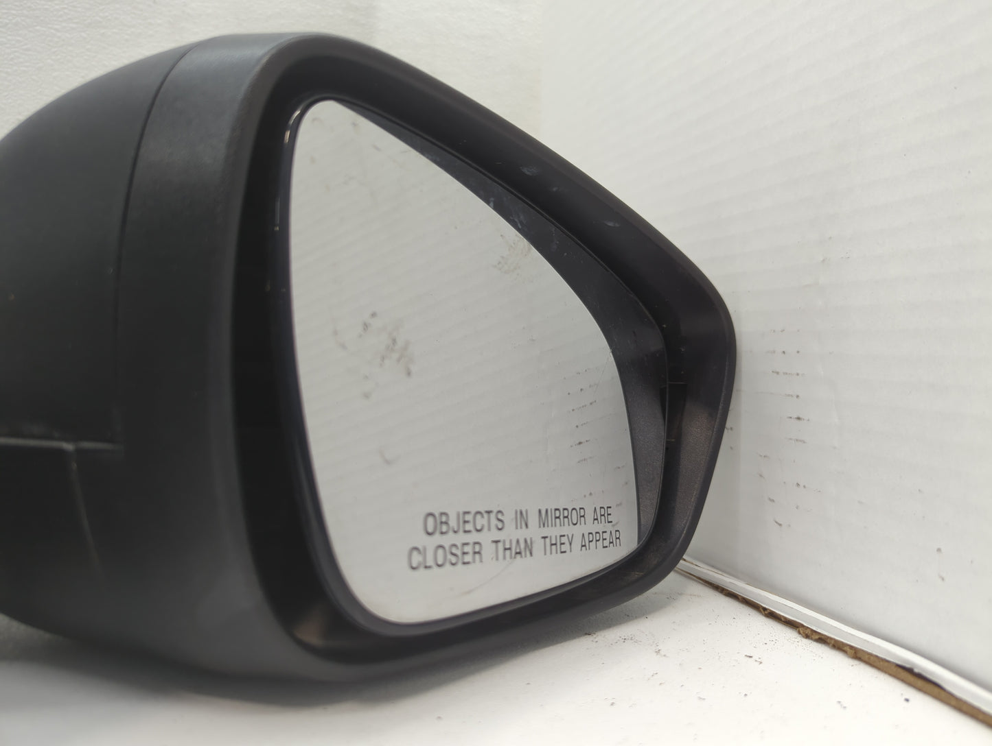 2009-2014 Volkswagen Jetta Passenger Right Side View Manual Door Mirror - Oemusedautoparts1.com