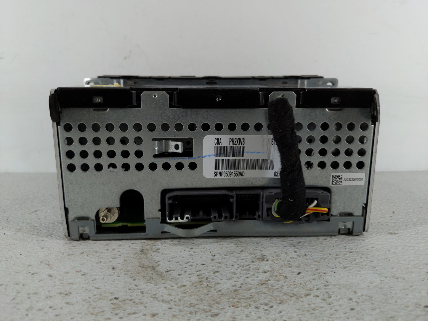 2009-2011 Volkswagen Routan Radio AM FM Cd Player Receiver Replacement P/N:P05091550AD Fits Fits 2009 2010 2011 OEM Used Aut