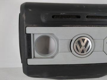 2011 Volkswagen Tiguan Engine Cover