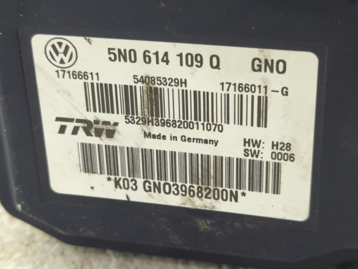 2010-2011 Volkswagen Tiguan Anti-Lock Brake ABS Pump Module Actuator OEM P/N:17166011-G 54085329H, 17166611 Fits Fits 2010 2