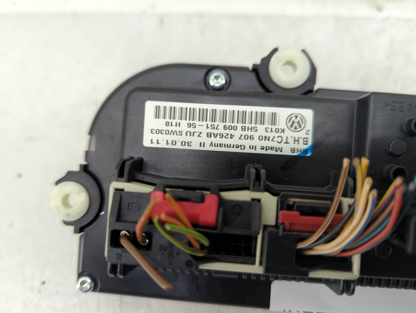 2010-2011 Volkswagen Tiguan Climate Control Module Temperature AC/Heater Replacement Fits Fits 2010 2011 2012 2013 2014 OEM