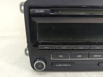 2009-2017 Volkswagen Tiguan Radio AM FM Cd Player Receiver Replacement P/N:5N0 035 164 D 5N0 035 164 A Fits OEM Used Auto Parts