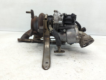 2009 Volkswagen Tiguan Turbocharger Exhaust Manifold With Turbo Charger 565768