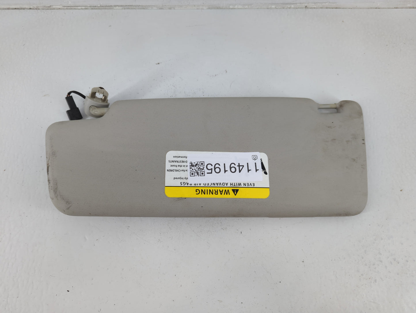 2012-2020 Volkswagen Passat Sun Visor Shade Replacement Passenger Right Mirror Fits OEM Used Auto Parts - Oemusedautoparts1.