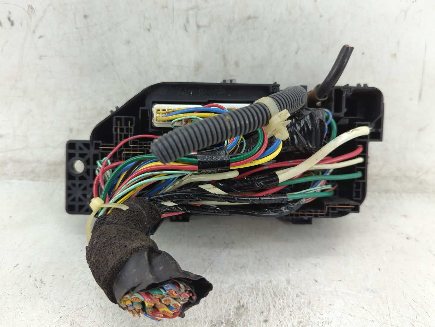 2009-2014 Acura Tl Fusebox Fuse Box Panel Relay Module P/N:01BBG0832 Fits Fits 2009 2010 2011 2012 2013 2014 OEM Used Auto P