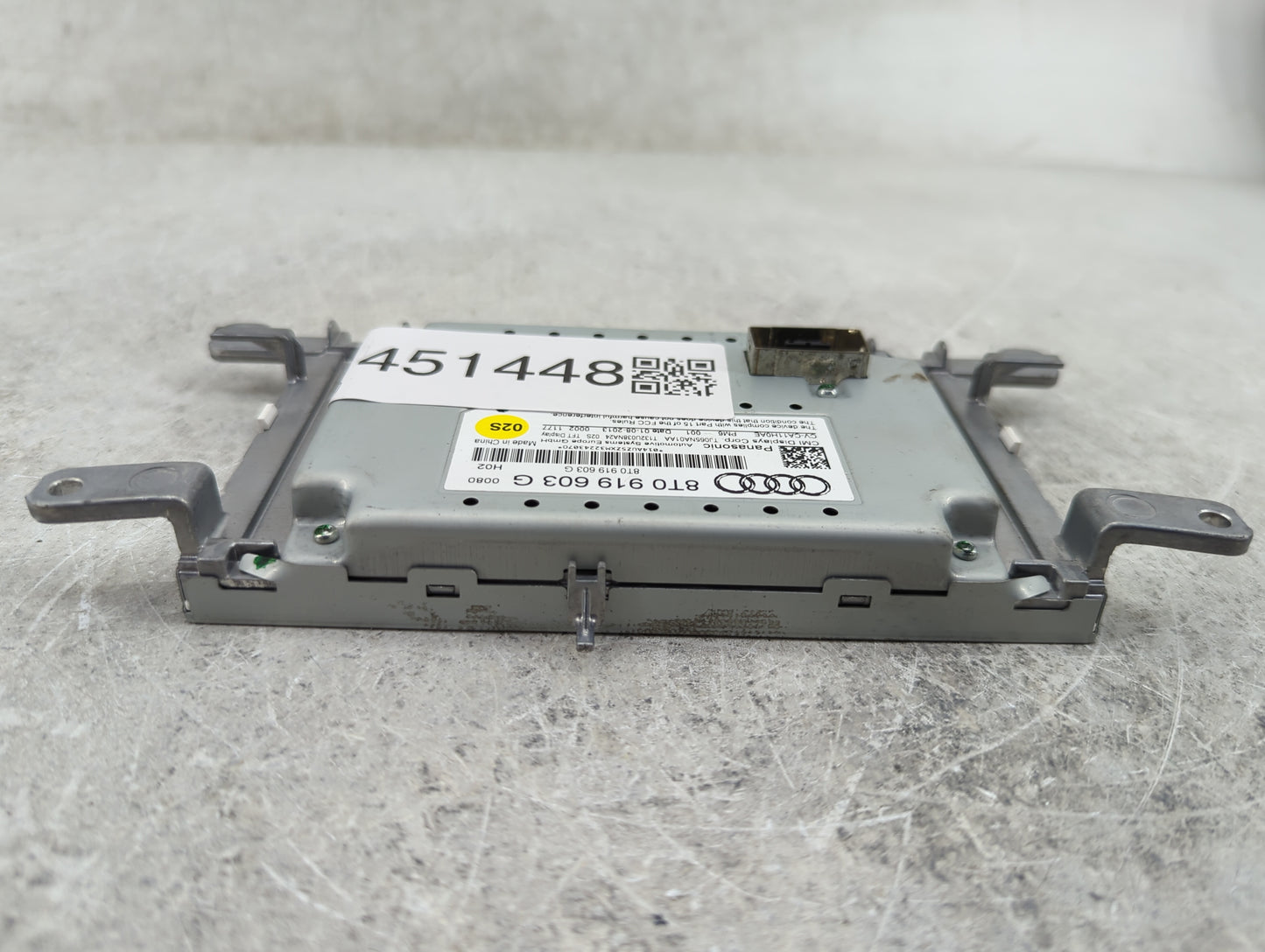 2009-2016 Audi A4 Information Display Screen - Oemusedautoparts1.com