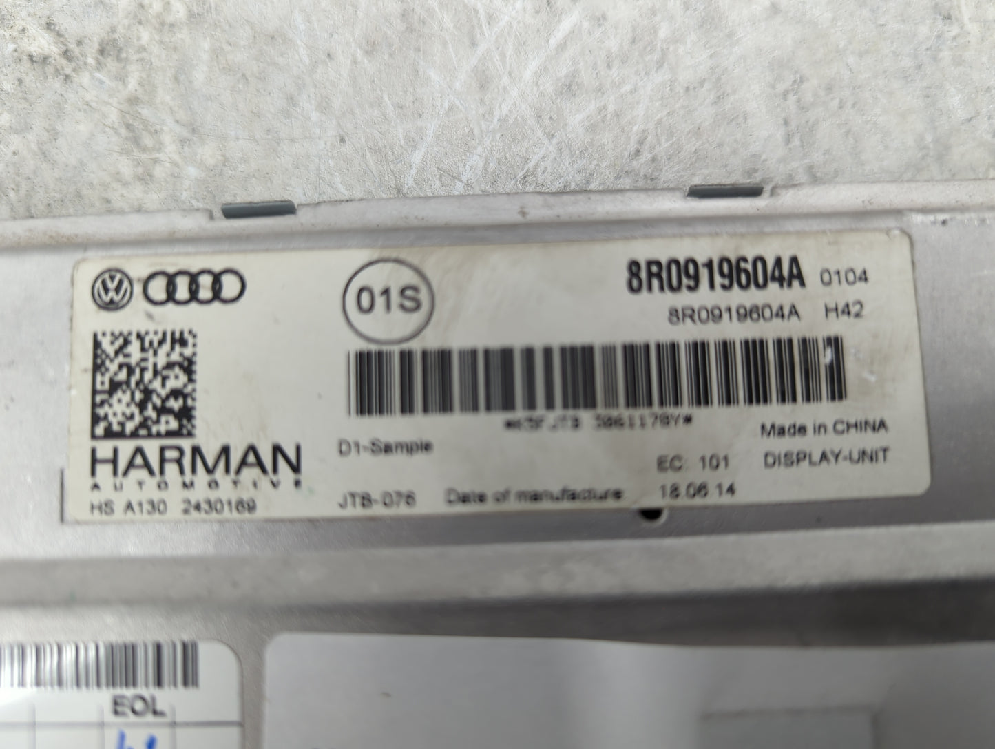 2009-2016 Audi A4 Information Display Screen - Oemusedautoparts1.com