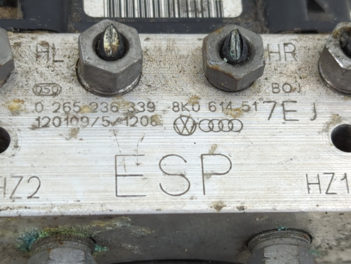 2011-2012 Audi A4 Anti-Lock Brake ABS Pump Module Actuator OEM P/N:0 265 236 339 Fits Fits 2011 2012 OEM Used Auto Parts - O
