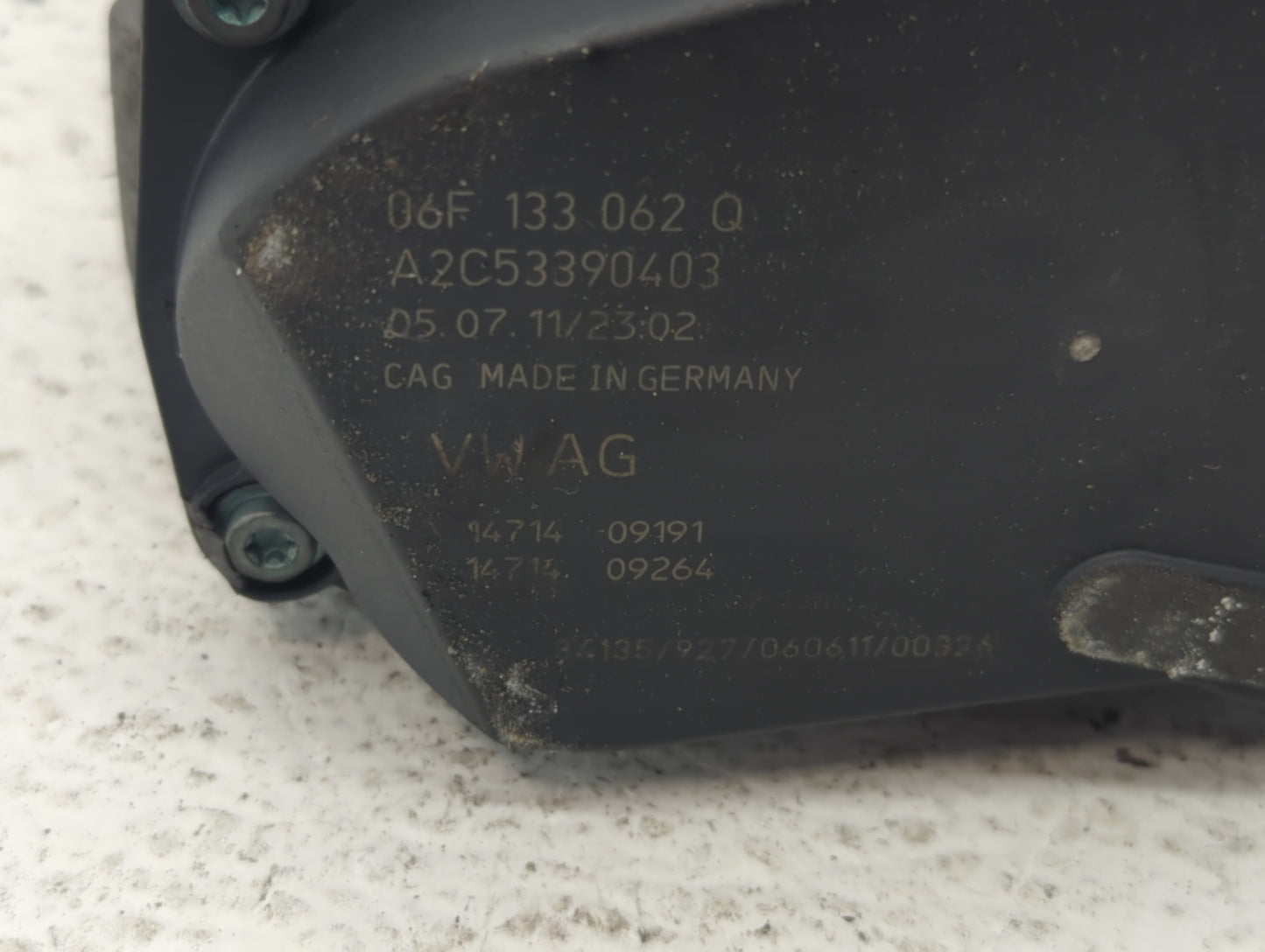 2005-2016 Audi A4 Throttle Body P/N:06F 133 062 T 06F 133 062 Q Fits OEM Used Auto Parts - Oemusedautoparts1.com