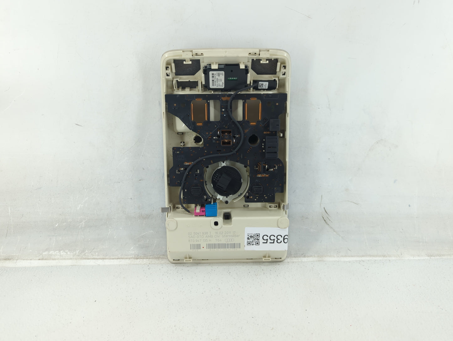 2012 Audi A4 Overhead Roof Console - Oemusedautoparts1.com