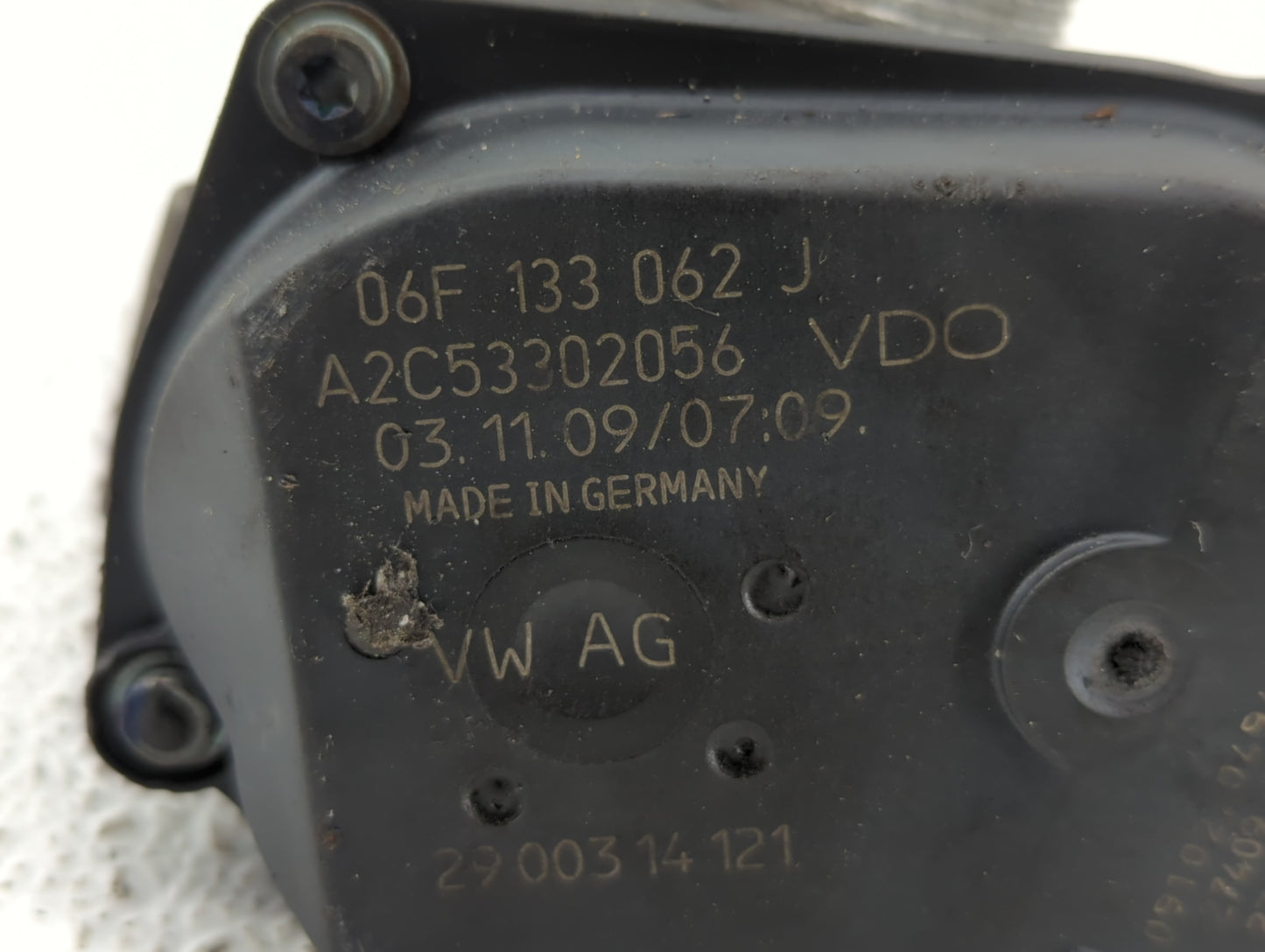 2010-2017 Audi A5 Throttle Body P/N:06F 133 062 T 06F 133 062 Q Fits OEM Used Auto Parts - Oemusedautoparts1.com