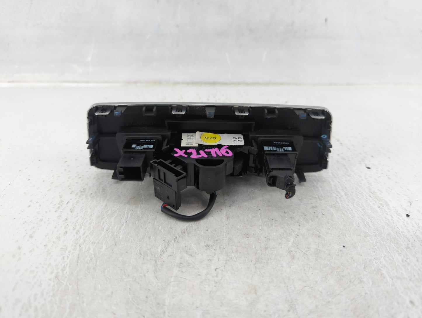 2012-2015 Audi A6 Climate Control Module Temperature AC/Heater Replacement P/N:4G0 963 564 Fits Fits 2012 2013 2014 2015 OEM