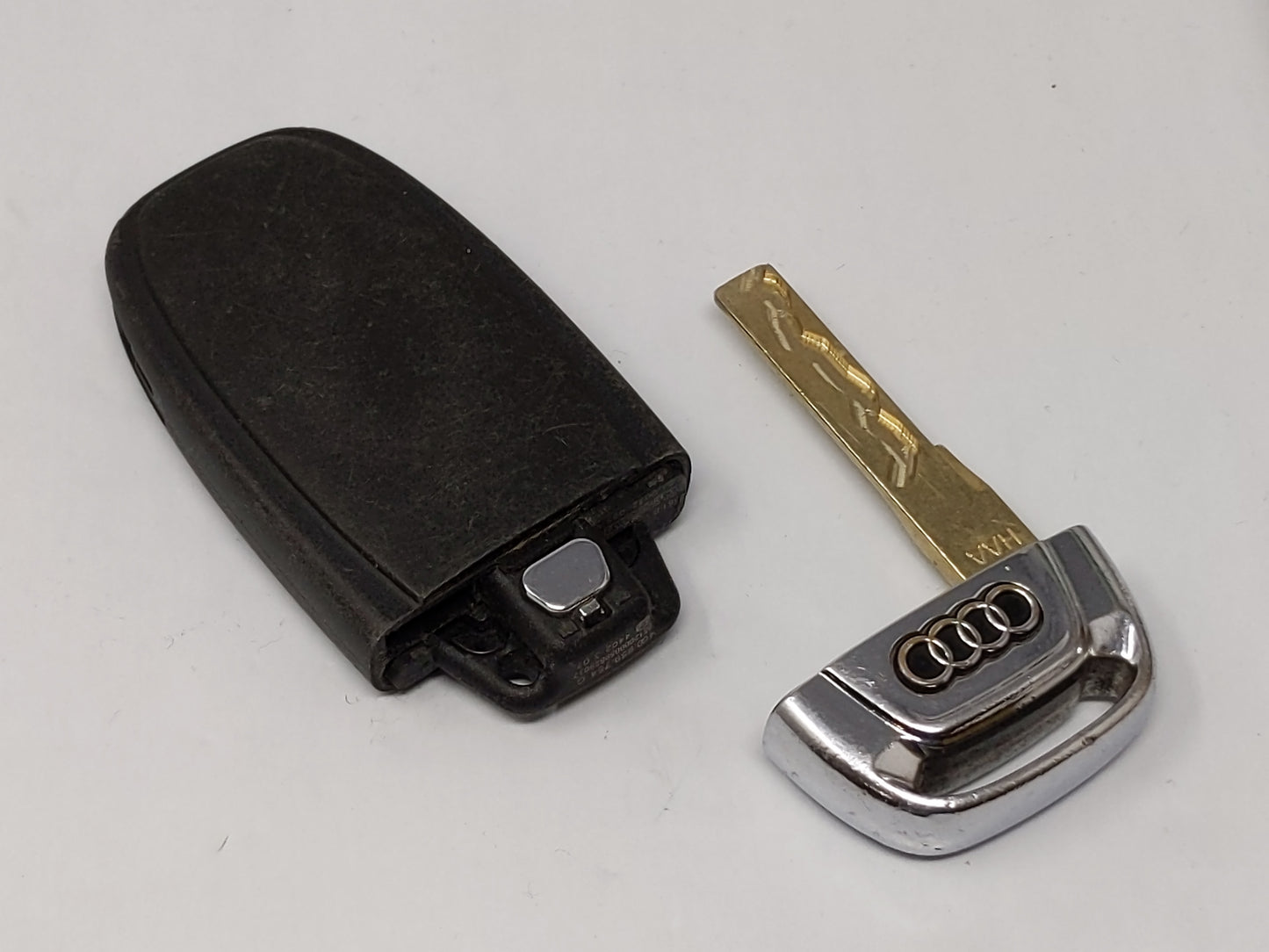 Audi Keyless Entry Remote Iyzfbsb802 4g0.959.754 G 4 Buttons - Oemusedautoparts1.com